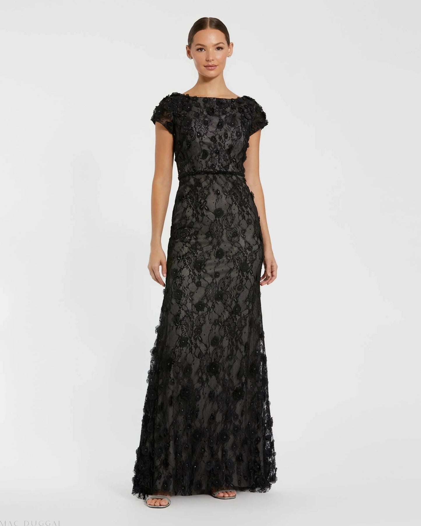 Floral Applique Boat Neck Short Sleeve Gown